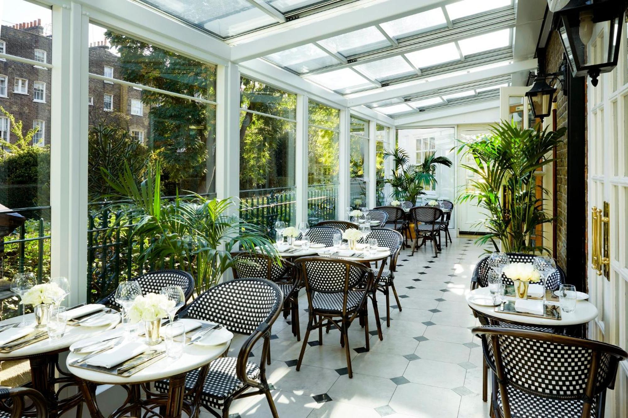 The Montague On The Gardens Hotel London Exterior photo